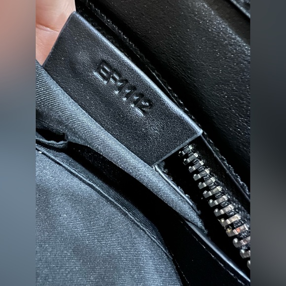 [Sold] Givenchy HDG leather purse in great condition - Picture 10 of 11